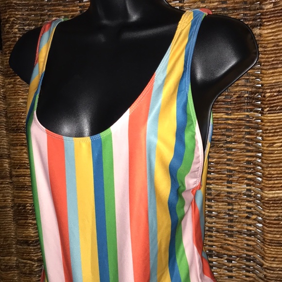 Rainbow One Piece - Picture 3 of 7